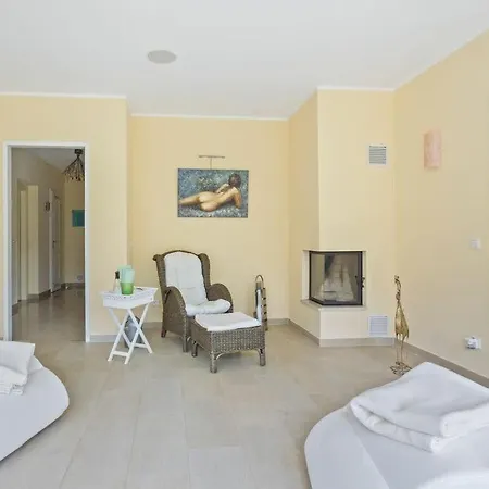 Oie, Lebensart Gbr * Ostseebad Heringsdorf